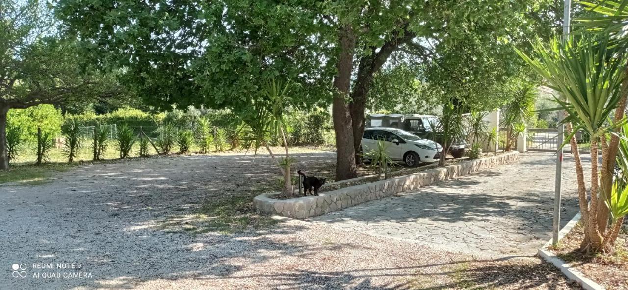 Casa Masseria Le Ville 페스키치 외부 사진